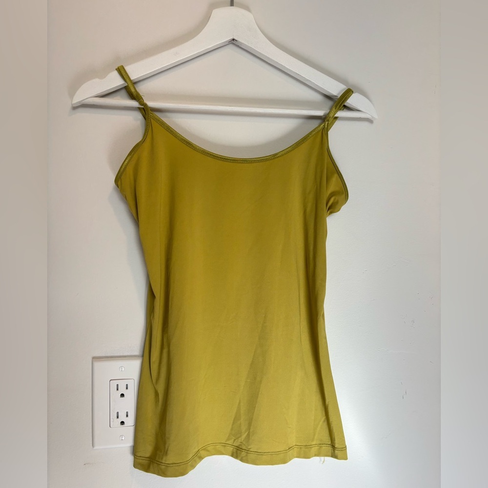 🔸Vibrant Olive Women's Camisole by Smart Set